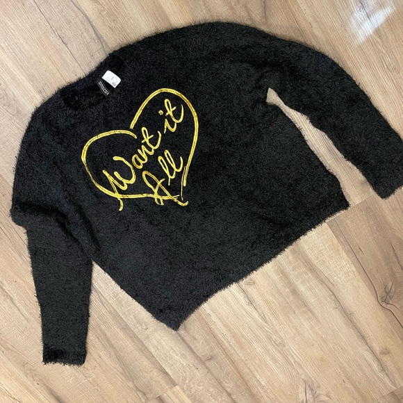 H&M Faux Fur Sweater - Picture 5 of 7